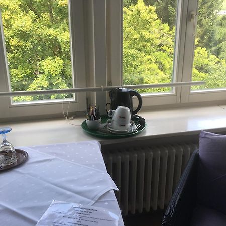 Gasthaus Zum Loewen - Restaurant Akropolis เฮาซาค ภายนอก รูปภาพ